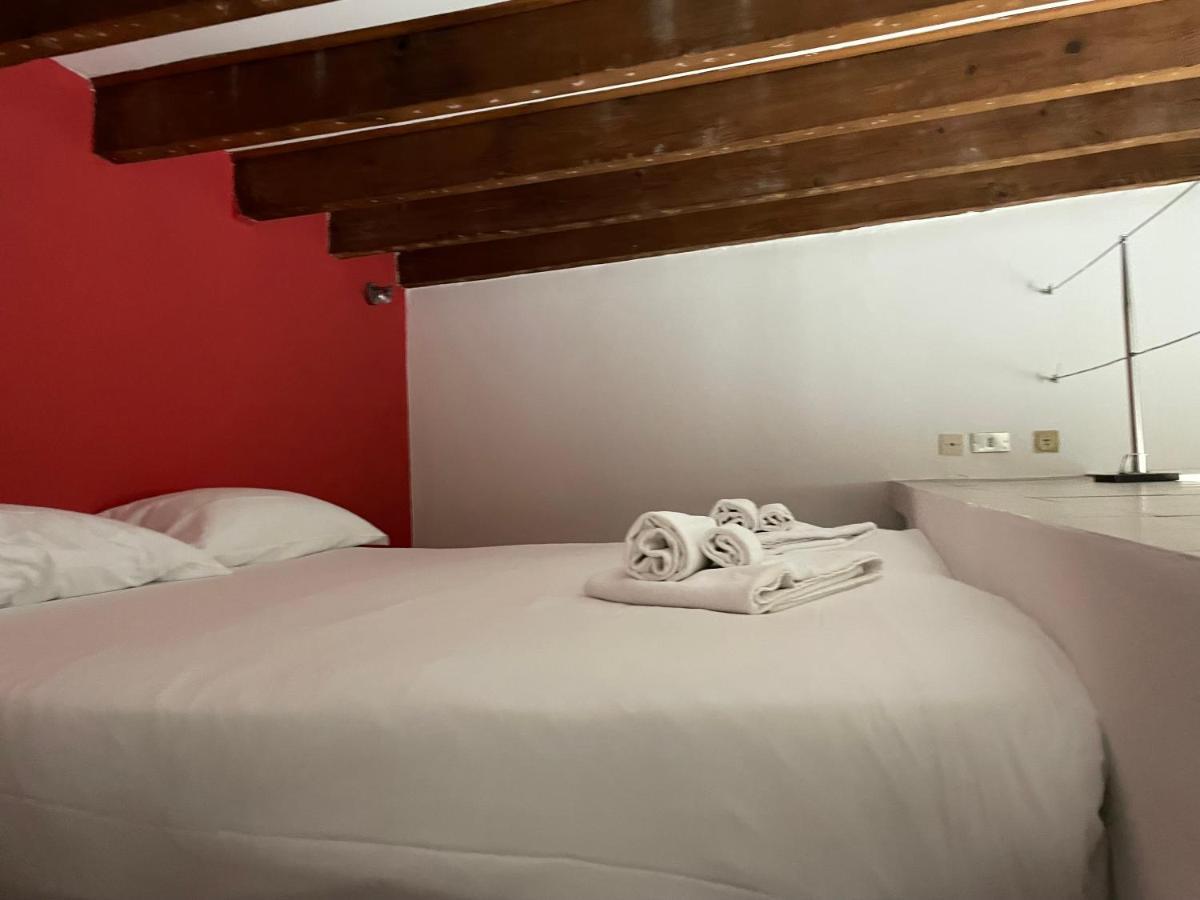 Appartamento Milano Navigli - Affitti Brevi Italia מראה חיצוני תמונה